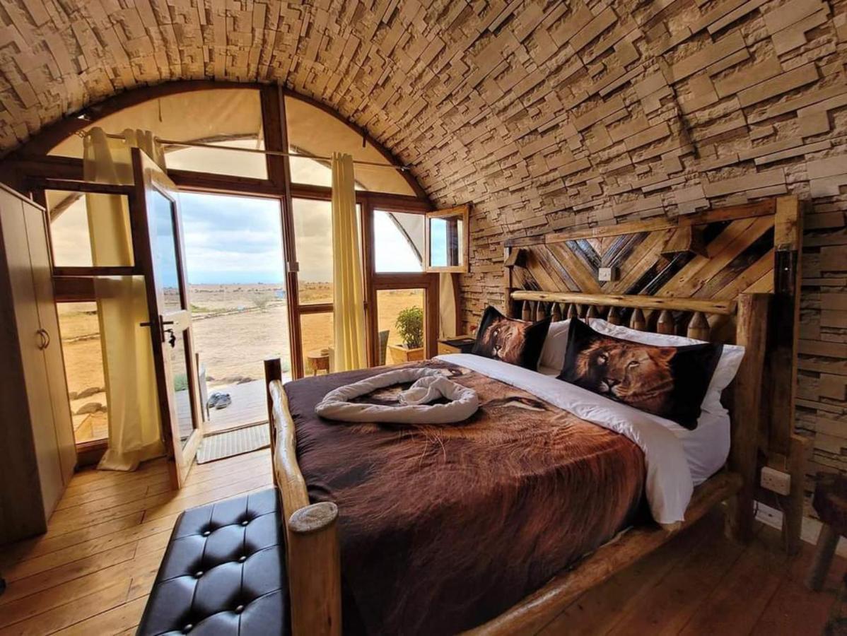 Amanya Camp1-Bed King Lion Tent in Amboseli NP Bagian luar foto
